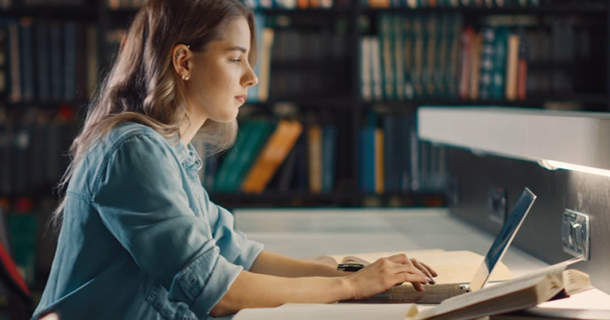 Student with laptop